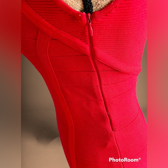 Miss Couture Figure-Enhancing Rouge Bandage Dress Size 8 (Fits XS-M) - Picture 5 of 8